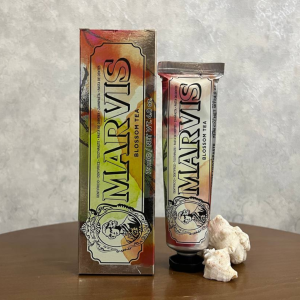 خمیر دندان چای شکوفه مارویس Marvis Blossom Tea باکارتون
