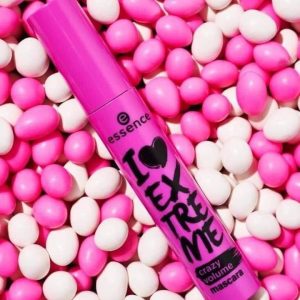 ریمل اسنس حجم دهنده مدل I Love Extreme Crazy Volume نمای بالا