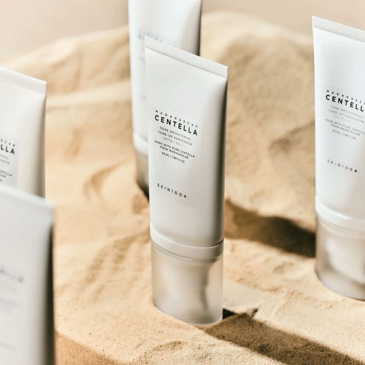 ضدآفتاب تون آپ و روشنکننده SKIN1004 مدل Centella | حجم ۵۰ میل اورجینال
